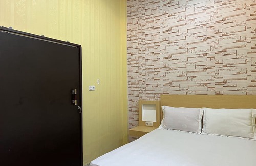 Makassar Hotel | Hotel O Batodupi Guesthouse Syariah Near Buttu Kasambi