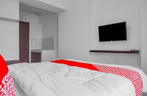 Gunung Putri Hotel | OYO 90241 SIROOMS Apartmen Gunung Putri
