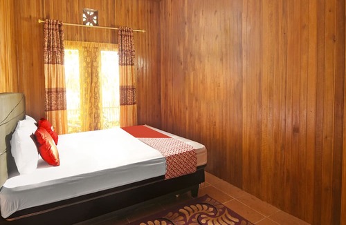 Wori House | OYO Homes 91118 Homesstay Desa Wisata Budo Near Desa Wisata Budo