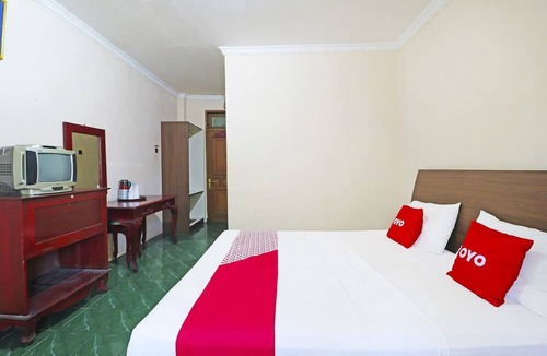 Sukabumi Hotel | Hotel O Sarah Sukabumi