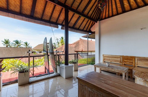 Pulukan House | Surf Retreat Villa Sari Bali