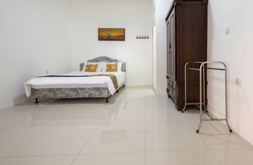 Jaka Sampurna Hotel | SPOT ON 3961 Fico's Residence Syariah