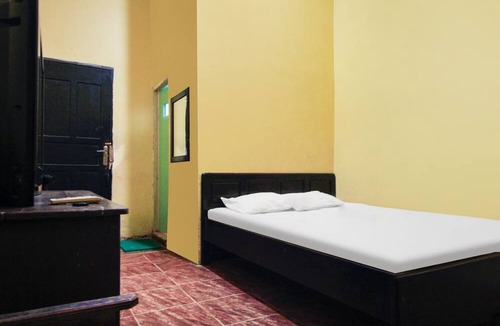 Kendari Hotel | OYO 91855 Big Hotel Kendari