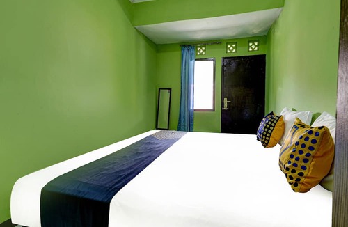 Hegarmanah Hotel | OYO Life 91116 Pelangi Residence Syariah