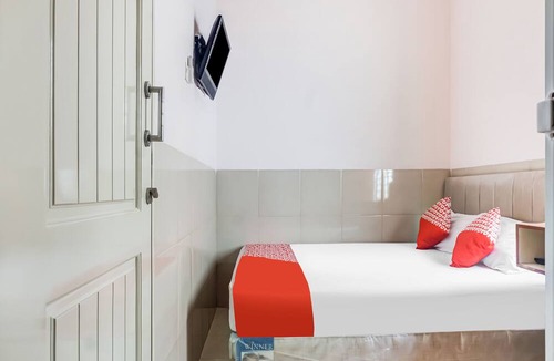 Makassar Hotel | OYO 91316 Hh Guest House Makassar