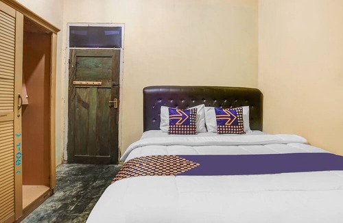 Gedongtataan Hotel | OYO HOMES 91255 Desa Wisata Embung Purworejo Syariah