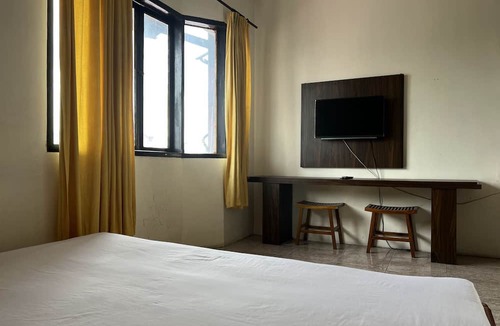 Tetebatu Hotel | Hotel O Kost Orange Syariah