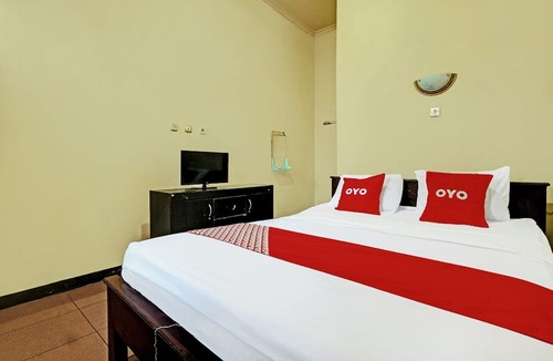 Kopeng Hotel | OYO 92406 Hotel Renata 1