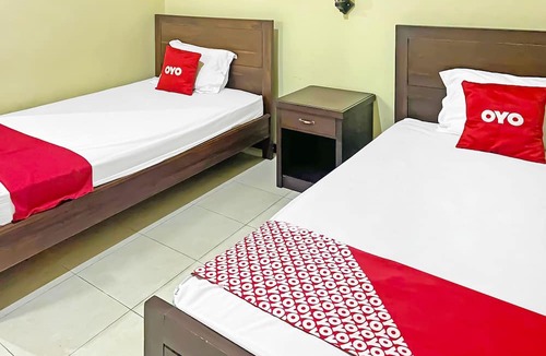 Nginamanu Hotel | OYO 91946 Hotel Gajah Mada Indah