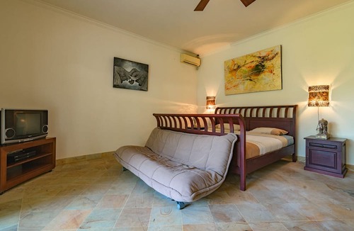 Bukti Villa | Villa Bukti Paradise