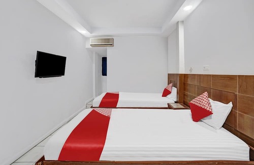 Lhokseumawe Hotel | Hotel O Wisma Kuta Karang Baru