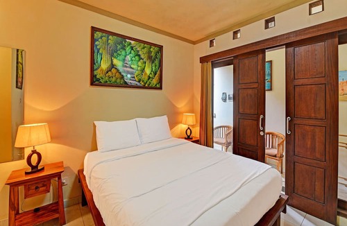 Central Seminyak Hotel | Collection O 91479 Indah Home Stay