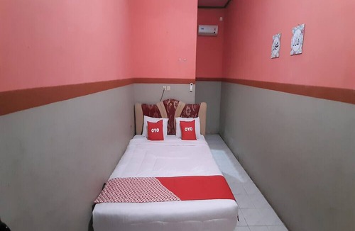 Prabumulih Hotel | OYO Life 3874 Rere Residence Syariah