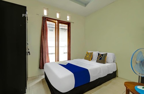 Muncar Hotel | OYO Life 92258 Kostel 21 Syariah