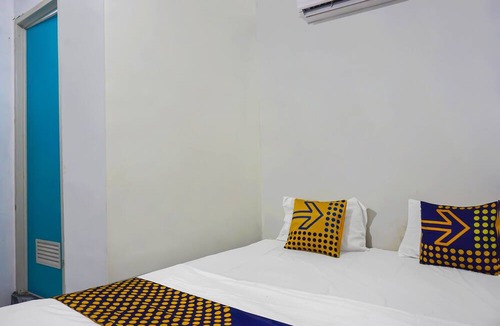 Sukabumi Hotel | SPOT ON 92154 Nusasari Guest House