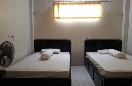 Palu Hotel | OYO 91162 Homestay Ansyariah Syariah
