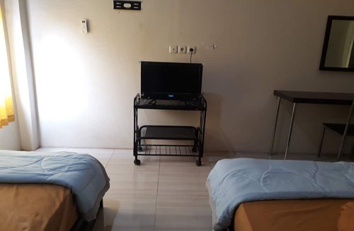 Palu Hotel | OYO 91162 Homestay Ansyariah Syariah