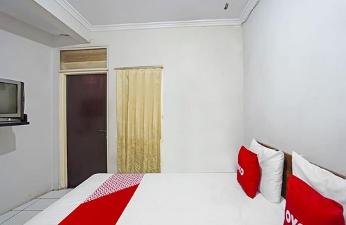 Jember Hotel | Hotel O Anugerah