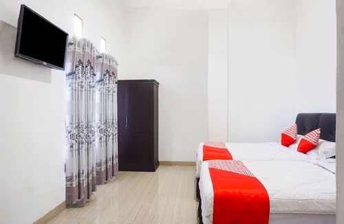 Panakkukang Hotel | OYO Flagship 91534 Wisma Metro Permai