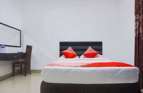 Panakkukang Hotel | OYO Flagship 91534 Wisma Metro Permai