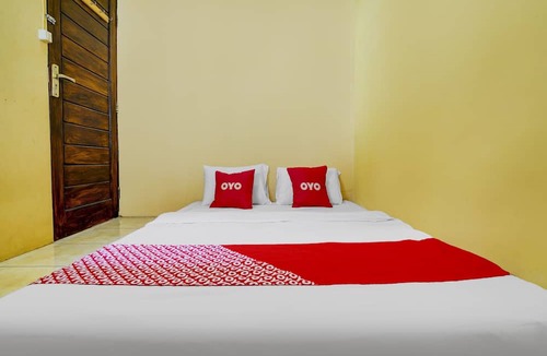 Jalaksana Hotel | Hotel O Wisma Al-fahmi Syariah