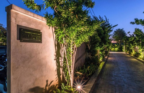 Lovina Villa | Sea View Pool House