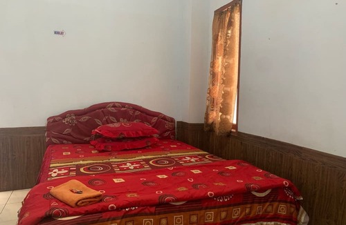 Makassar Hotel | OYO 91263 Dinar Homestay