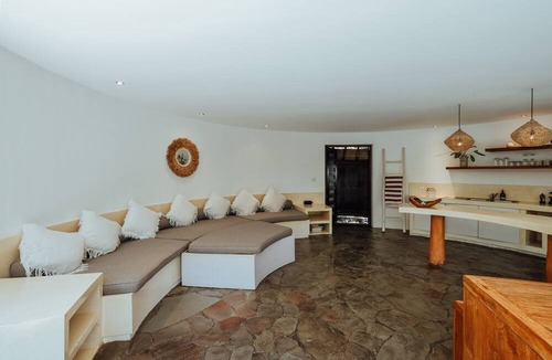 Pecatu Villa | Barrels at Bingin