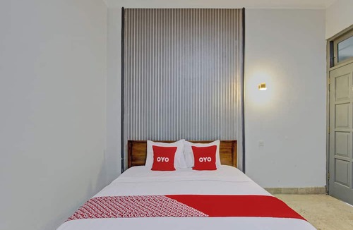 Salatiga Hotel | OYO Life 92686 Lanaya Guesthouse Syariah