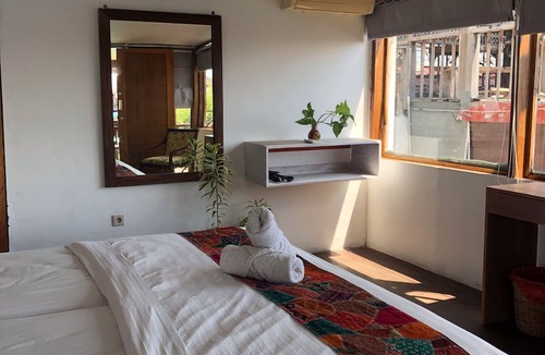 Kuta Selatan Hotel | Tree House Lodge