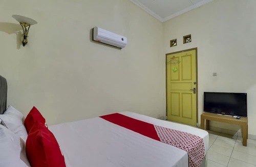 Pekanbaru Hotel | OYO 91187 Palanta Homestay Syariah