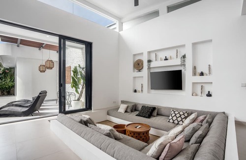 Pecatu Villa | Villa Kanina by Alfred in Bali