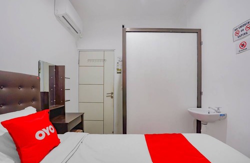 Surabaya Hotel | Hotel O A1 Pakis Argosari