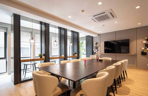 Semanggi Hotel | Cove The Day