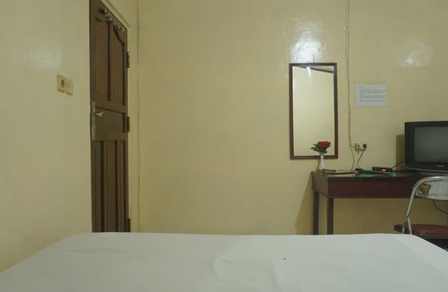 Makassar Hotel | Hotel O Rumah Massagena Syariah Near Gedung Olahraga Enrekang
