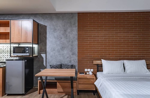 Grogol Hotel | LOA Living Solo Baru