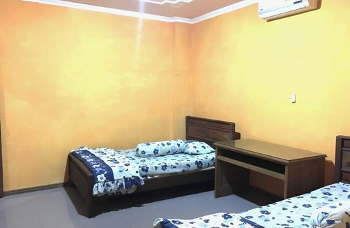 Klaten Selatan Hotel | Hotel Alami near Alun-Alun Klaten