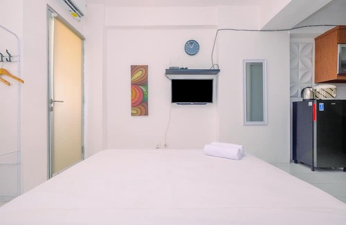 Gunung Putri Apartment | Cozy and Tranquil Studio Apartment at Gunung Putri Square