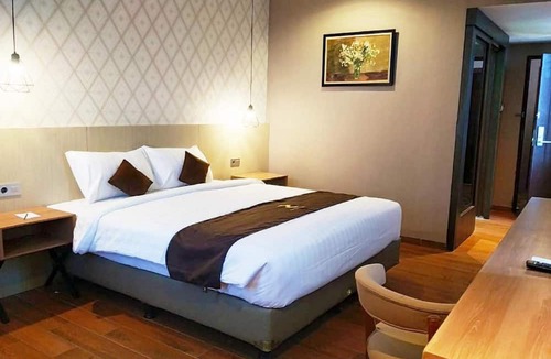Baubau Hotel | Zenith Premiere Hotel Baubau