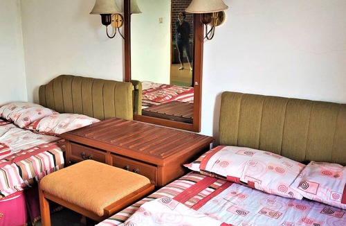 Lembang House | Villa Orange Lembang Pengkolan
