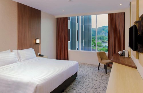 Gorontalo Hotel | Aston Gorontalo Hotel & Convention Center