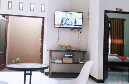 Purbalingga Villa | Homestay Purbalingga Tengah Kota by Simply Homy