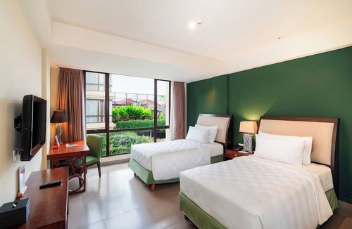 Sunset Road Hotel | Swiss-Belhotel Rainforest