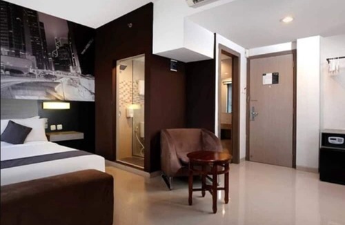Semarang Hotel | Hotel Neo Candi Simpang Lima - Semarang by ASTON