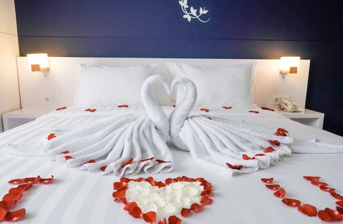 Denpasar Barat Hotel | Cozy Stay