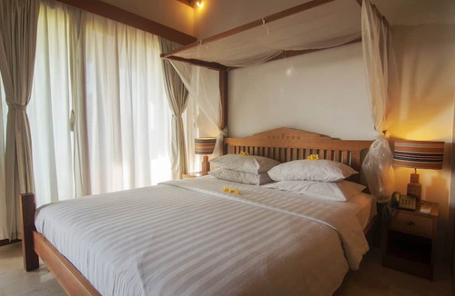 Sunset Road Hotel | The Studio