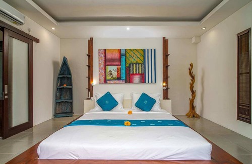 Sunset Road Villa | Villa Athena