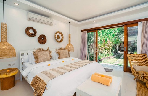 Sunset Road Villa | Villa Marula
