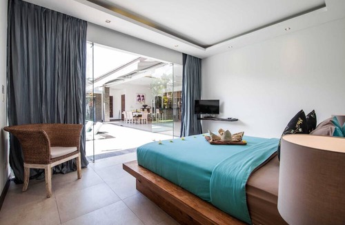 Sunset Road Villa | Villa Gala