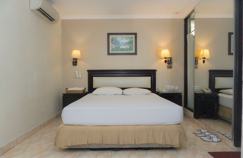 Kayu Putih Hotel | C'One Hotel Pulomas Powered by Archipelago
